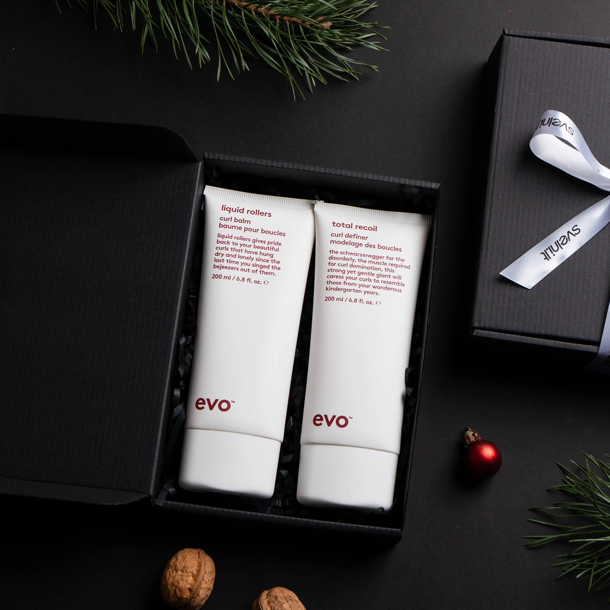 Evo garbanų formavimo rinkinys: stiprios fiksacijos garbanų kremas ir garbanų balzamas