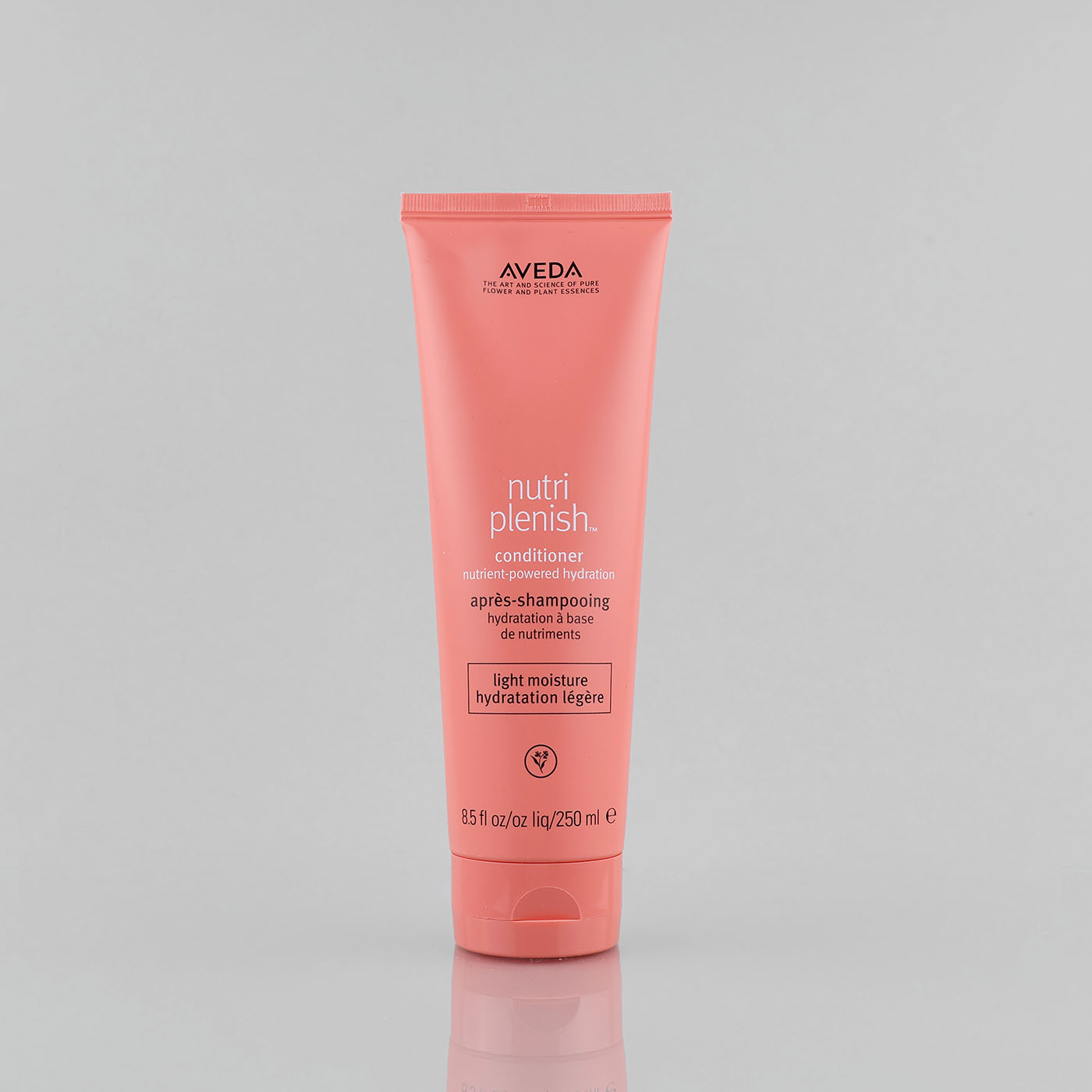 Aveda Nutriplenish Conditioner Light Moisture kondicionierius
