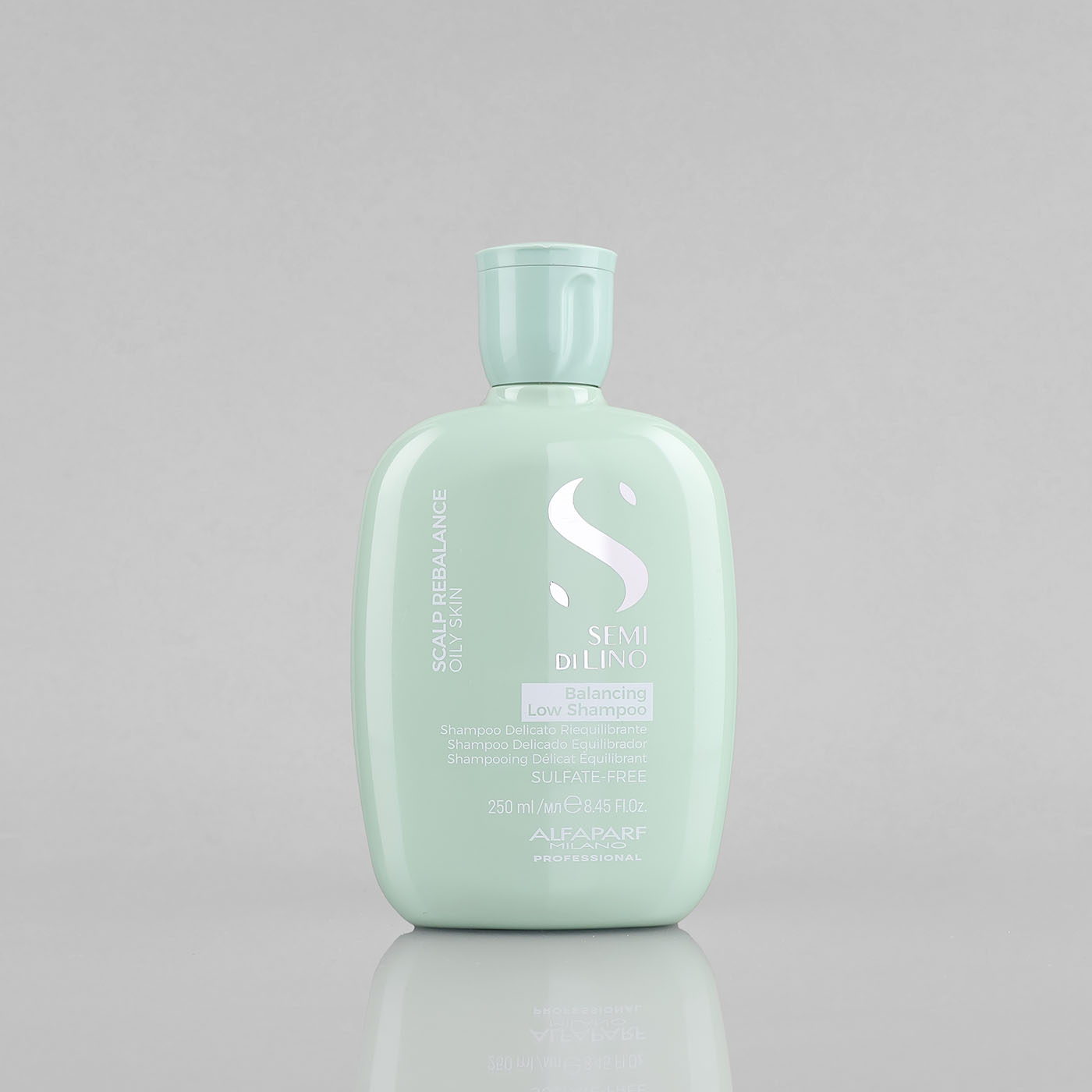 Alfaparf Milano Semi di Lino Scalp Rebalance Balancing balansuojamasis šampūnas riebiai galvos odai, 250 ml