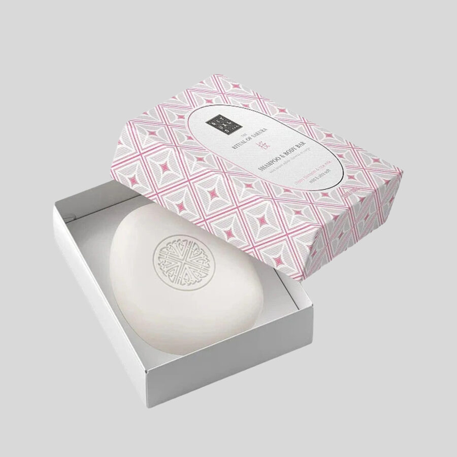 Rituals The Ritual of Sakura kietasis šampūnas ir kūno prausiklis, 100 g